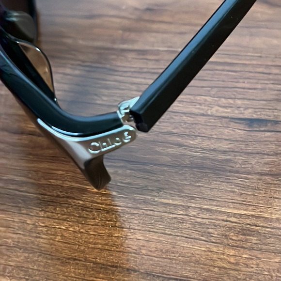 Chloe’ Women’s Black Sunglasses - Picture 8 of 8